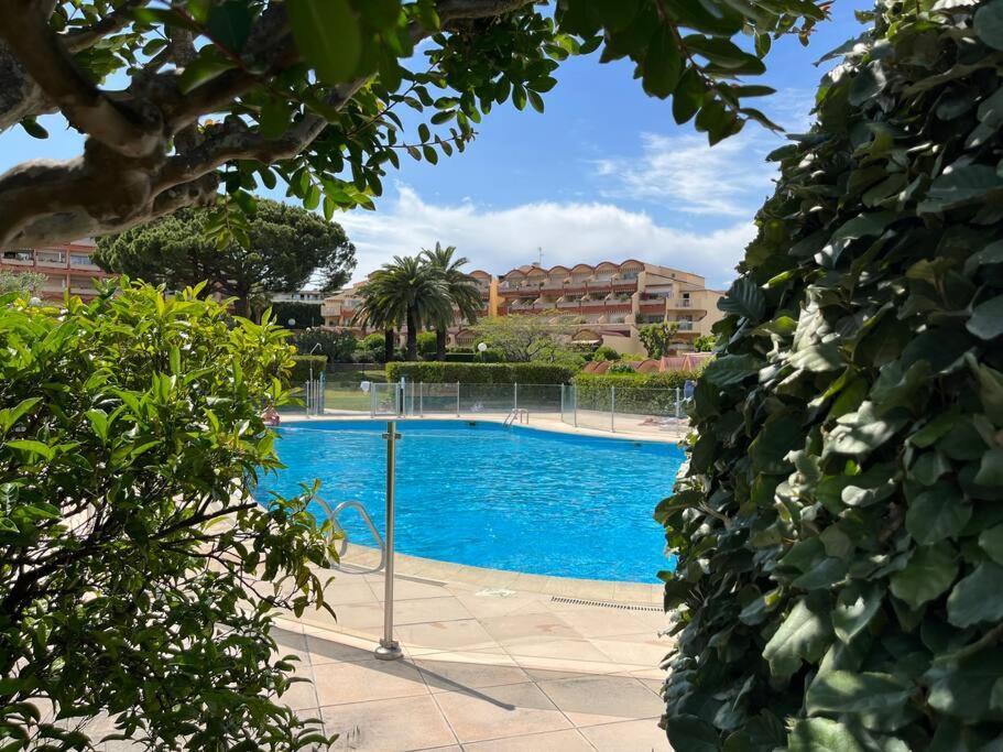 Appartement 4 Personnes Antibes Mer, Piscine, Parking, Tennis, Wifi Екстериор снимка